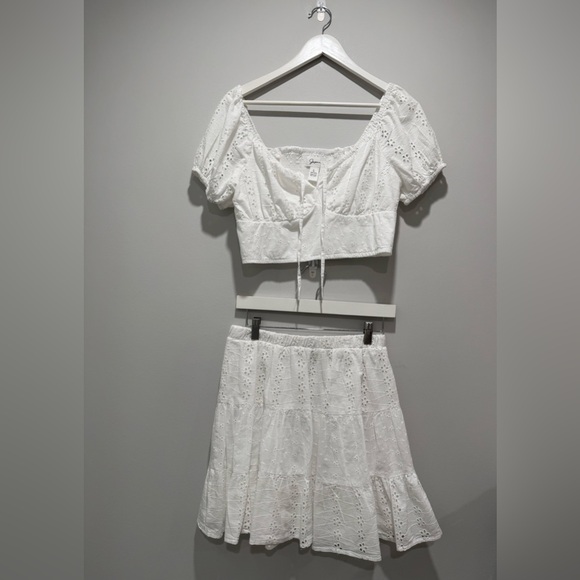 Japna Dresses & Skirts - NEW Japna White Eyelet 2-Pce Skirt Set Size L NWOT